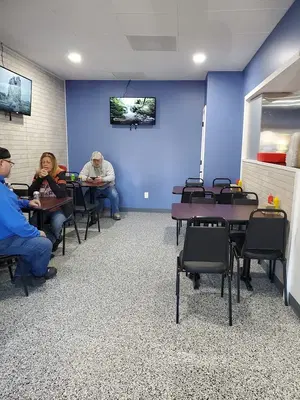 Dee's Corner