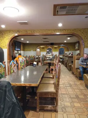 Mexico Lindo Mexican Restaurant Bar & Grill