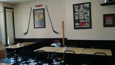 Dino's Pizza