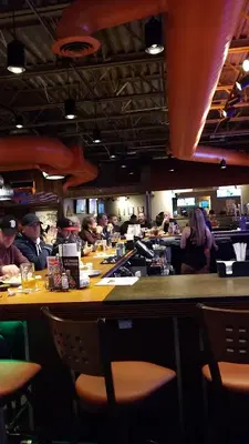 Hooters