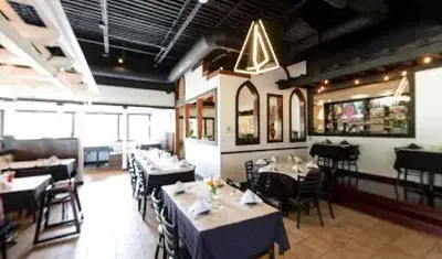 Veleros Restaurant and Cantina