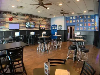 Three Monkeys Pub