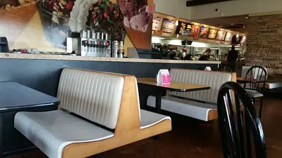 Braum's Ice Cream & Dairy Store