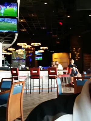 Turn 2 Sports Bar & Restaurant