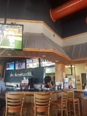 Hooters