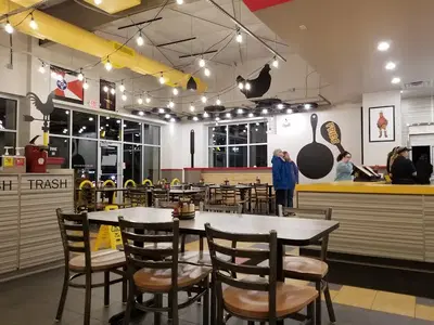 Chick N Max