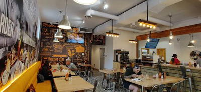 Con Huevos Restaurant