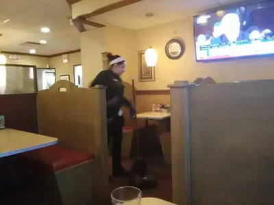 LaRosa's Pizza Newport