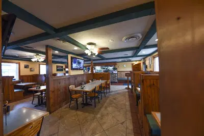 Hometown Pizza - Middletown