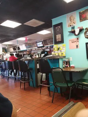 Tic-Toc Café