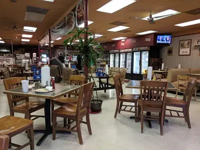 Très Bon Cajun Meats