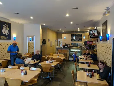 Pepperoni's Cafe