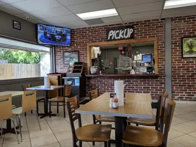Moe's Original BBQ - Metairie