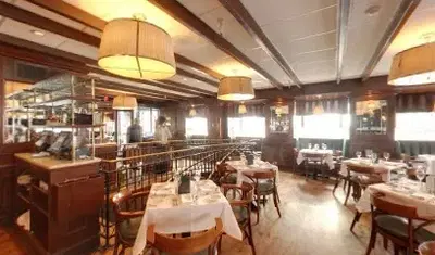 Mr. B's Bistro