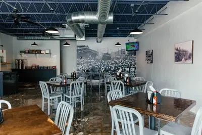 JED’s Local Po’boys