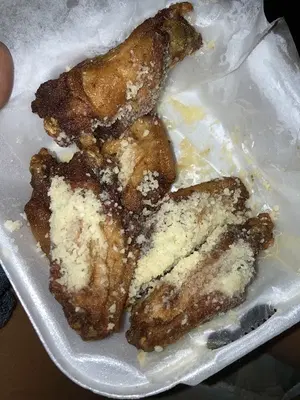 Wings n things