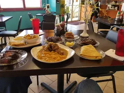 Island Paradise Restaurant & Grill