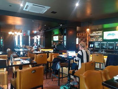 Bostonia Public House