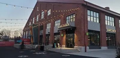 Shake Shack Arsenal Yards