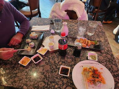 Fin's Sushi & Grill