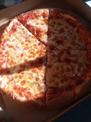 Wayne's Pizza