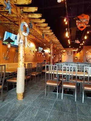 Hook & Reel Cajun Seafood