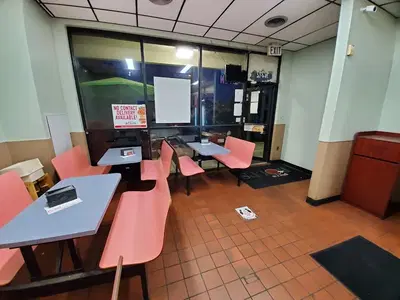 Pizza Boli's