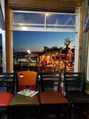 Hard Yacht Cafe