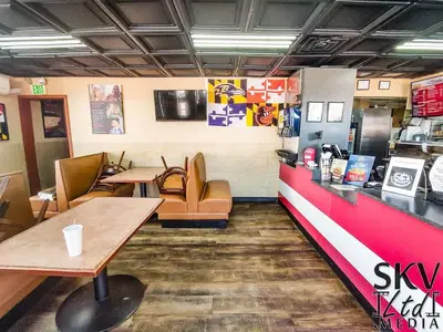 Cheezy's Pizza & Subs