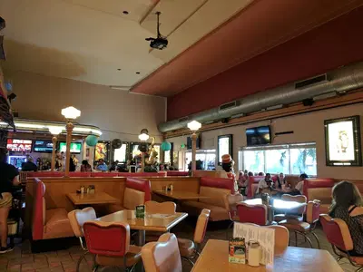 Pikes Cinema Bar and Grill