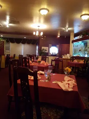 Jessica Zheng's East West Bistro Chinese And Sushi Bar