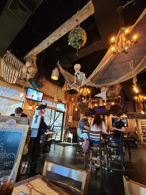 Mutiny Scratch Kitchen & Fresh Bar