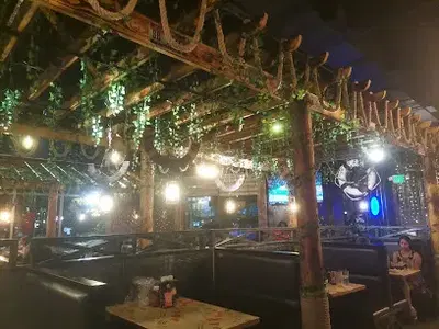 Hook & Reel Cajun Seafood & Bar