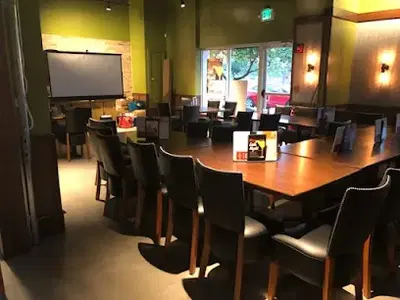Bar Louie - The Avenue at White Marsh