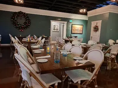 Bowley's on the Bay