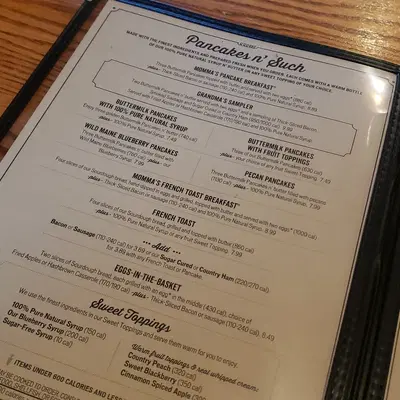 Mahkin Thai & Sushi