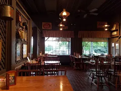 Cracker Barrel Old Country Store
