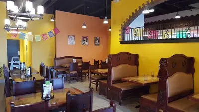 Little Mexico Bar & Grill