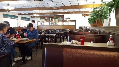 Livonia Town Grill
