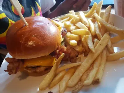 Applebee's Grill + Bar