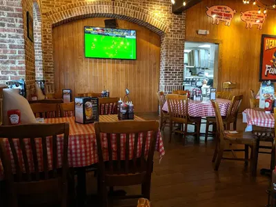 Famous Dave's Bar-B-Que
