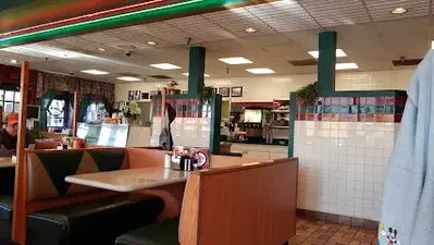 Leo's Coney Island
