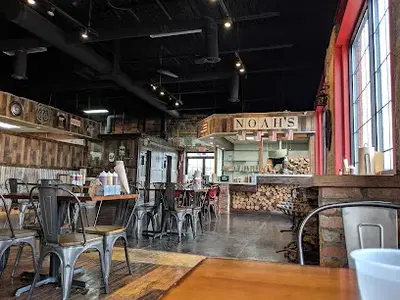 Noah's Smokehouse