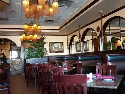 La Marsa Farmington Hills - Drake
