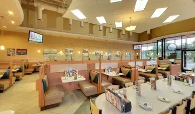Leo's Coney Island