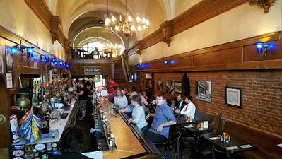 Grand Trunk Pub