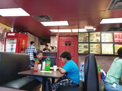 Al-Qamar Pizza & Subs