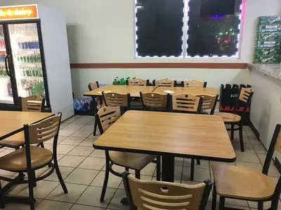 Ali's Pizza & Burgers