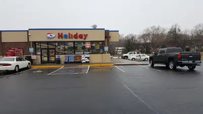 Holiday Stationstores