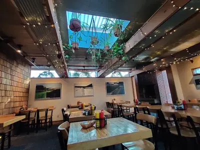 Washington Square Bar & Grill